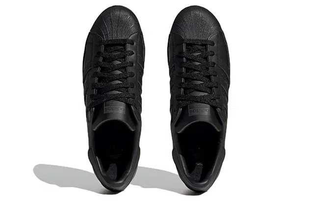 adidas originals Superstar 82