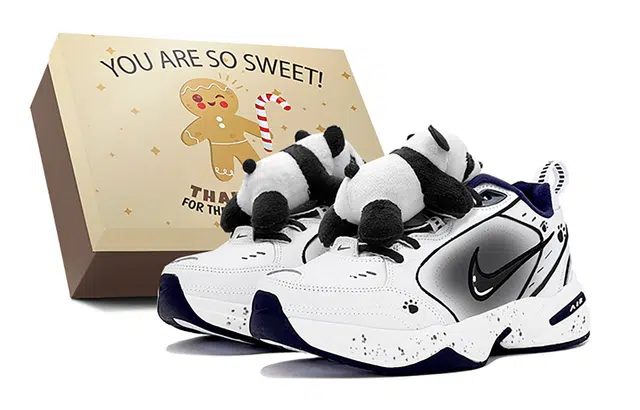 Nike Air Monarch 4