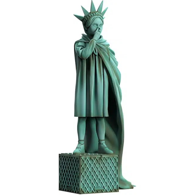Mighty Jaxx Liberty Girl 25.4cm