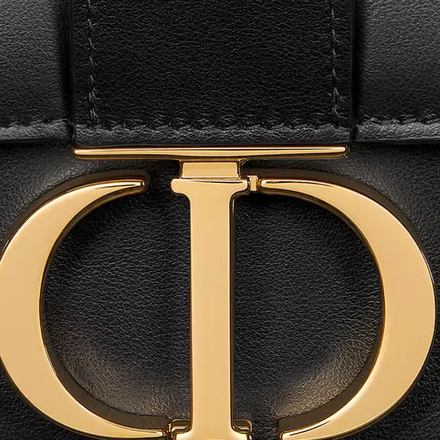 DIOR Miss Montaigne