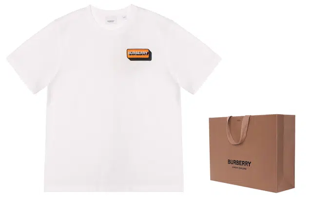 Burberry SS22 T