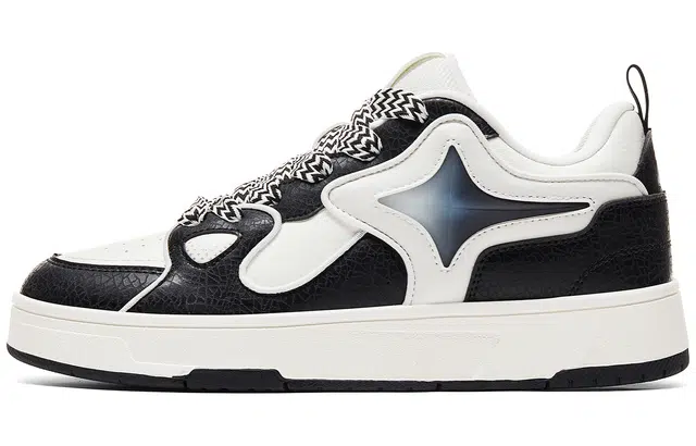 匹克 极星态极板鞋 黑白熊猫配色 美式复古出街百搭 减震轻便透气包裹性 低帮 板鞋 男款 黑色乳白