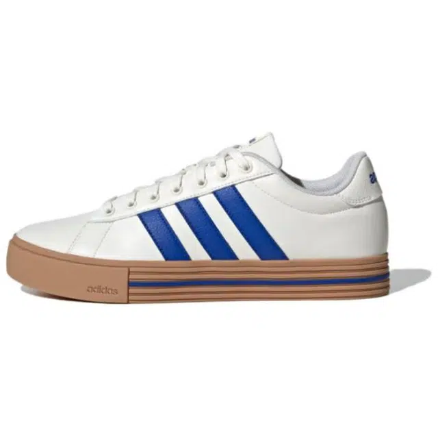 adidas DAILY 4.0