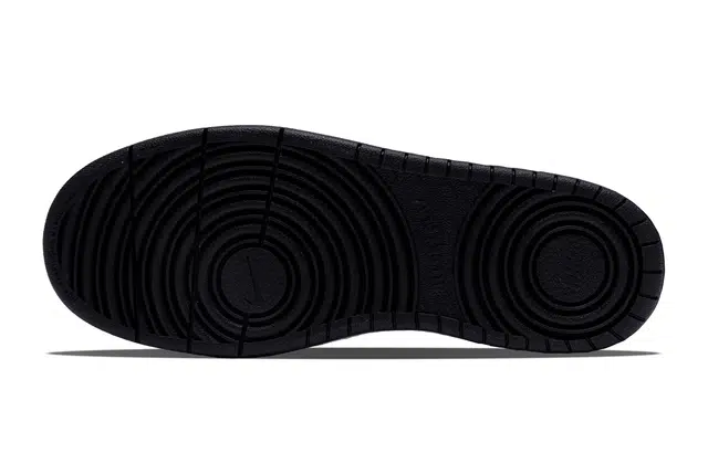 Nike Court Borough Low 2