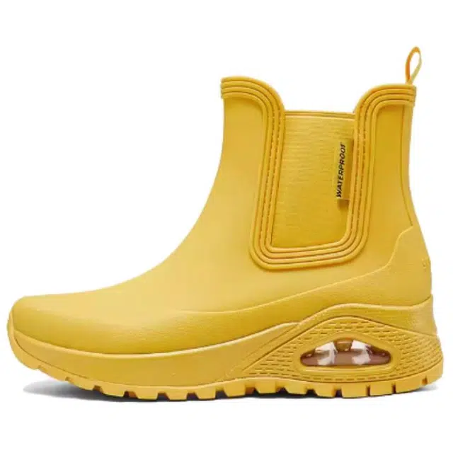 Skechers Street