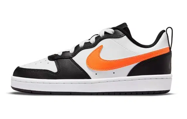 Nike Court Borough Low 2