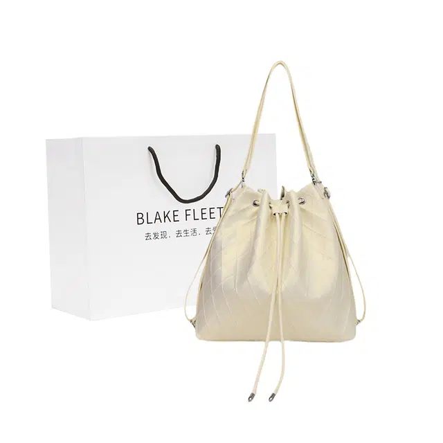BLAKE FLEETO PU