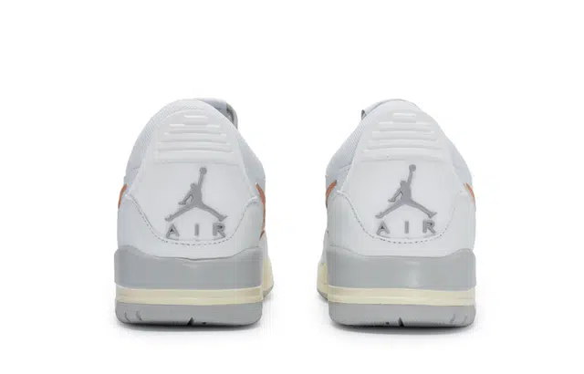 Jordan Legacy 312 811
