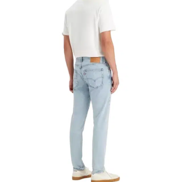 levis