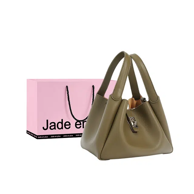 Jade en plus