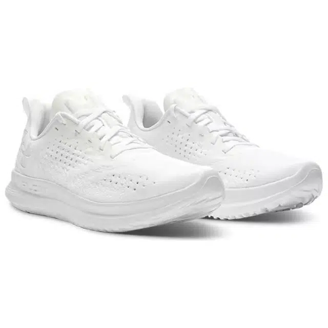 Under Armour UA Velociti 4