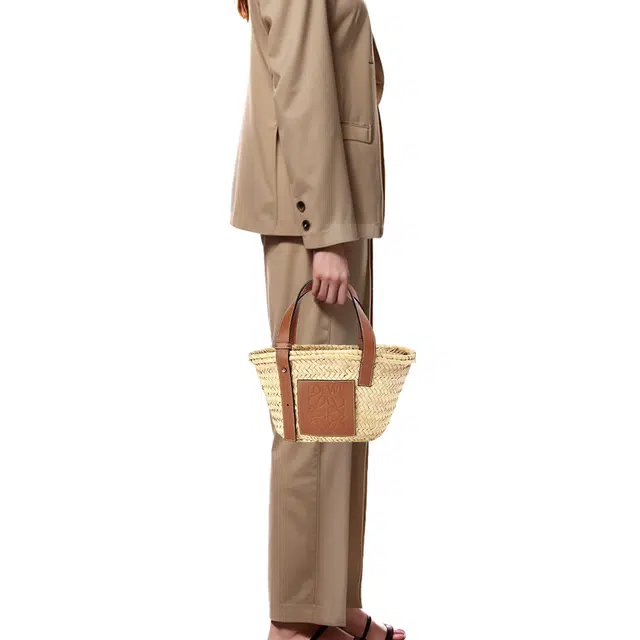 LOEWE Basket Anagram