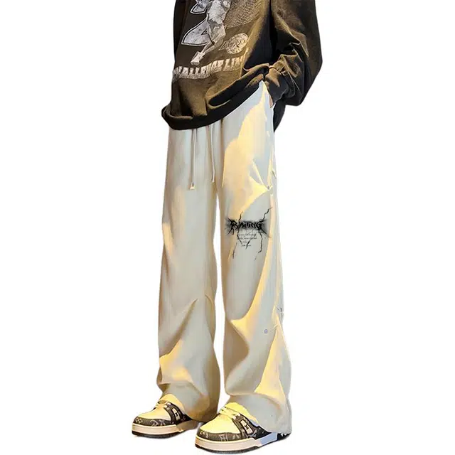 八哥 美式高街复古铆钉褶皱设计纯色感宽松直筒日常通勤松紧抽绳长裤户外篮球跑步登山百搭薄款冲锋休闲裤 男女同款