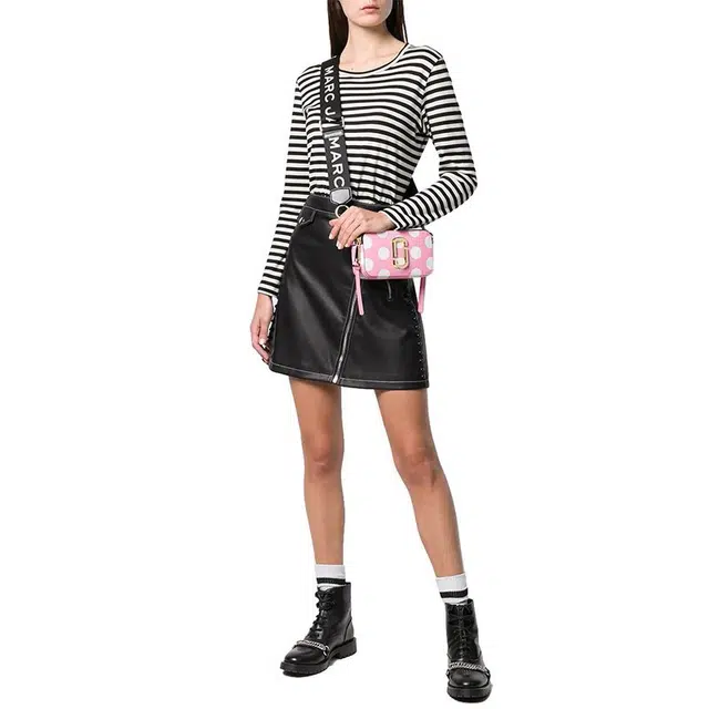 MARC JACOBS Snapshot