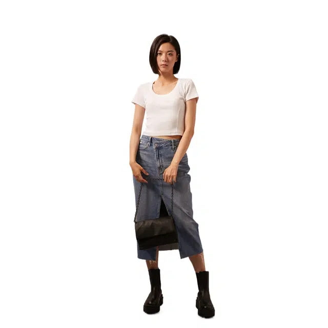 CALVIN KLEIN
