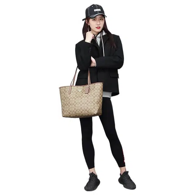 herschel bag co herschel bag co hayward duffle black