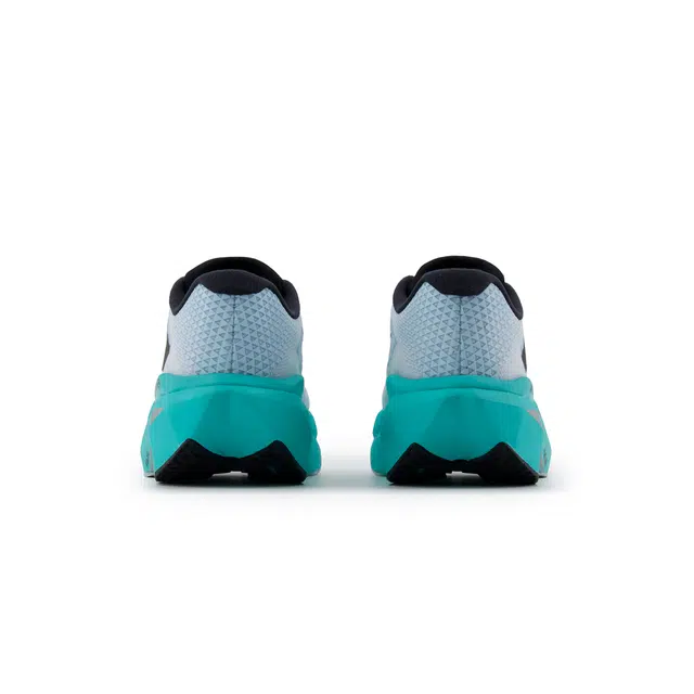 New Balance FuelCell SuperComp Trainer v3