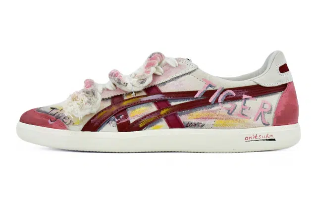 Onitsuka Tiger Tokuten
