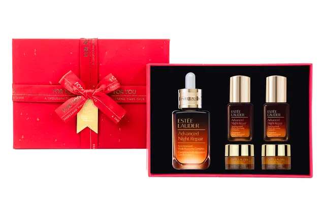 雅诗兰黛 奢宠六件礼 小棕瓶 熬夜眼霜 面部精华液 尊享挚爱礼盒 淡纹紧致保湿修护