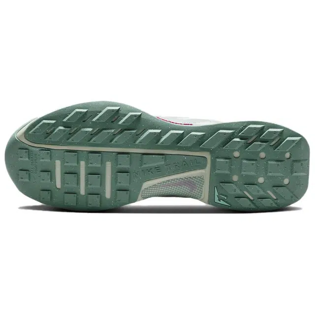 Nike Juniper Trail 3