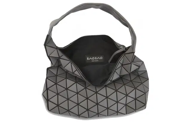 ISSEY MIYAKE BAGUETTE