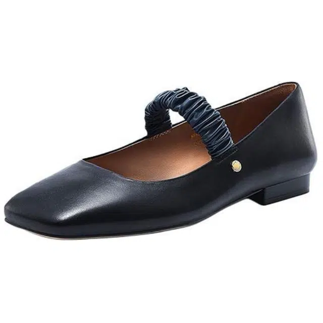 NINE WEST