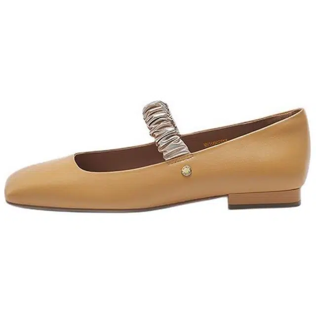 NINE WEST