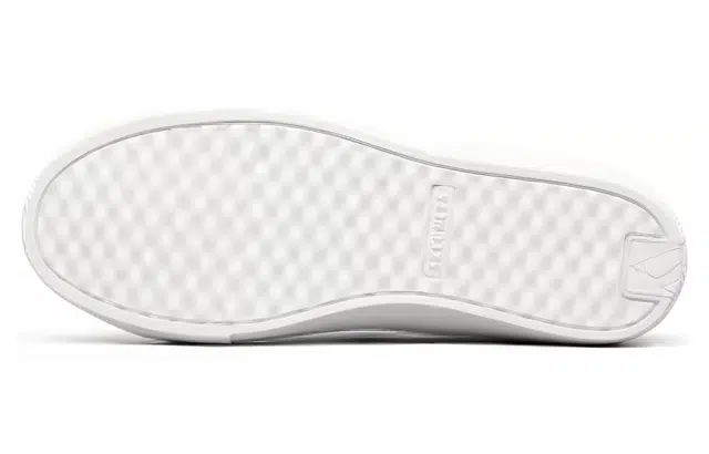 Hello Kitty x Skechers goldie 2.0