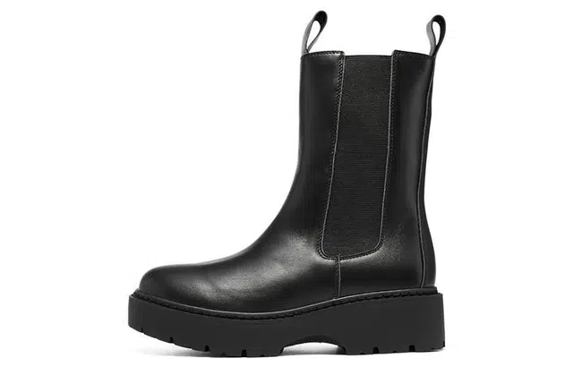 Skechers Mid Top Slip On