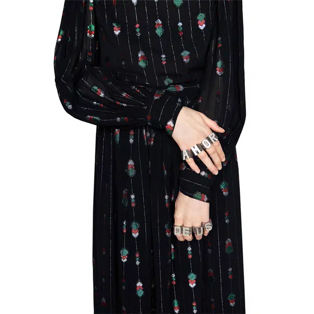 GUCCI V