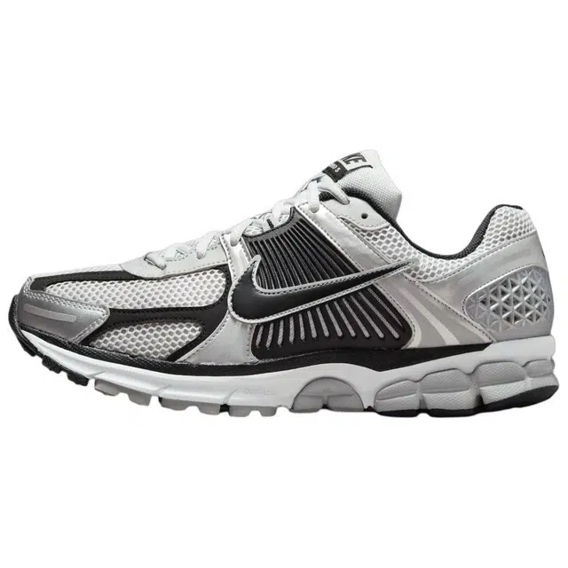 Nike Air Zoom Vomero 5 Metallic SilverBlackY2K