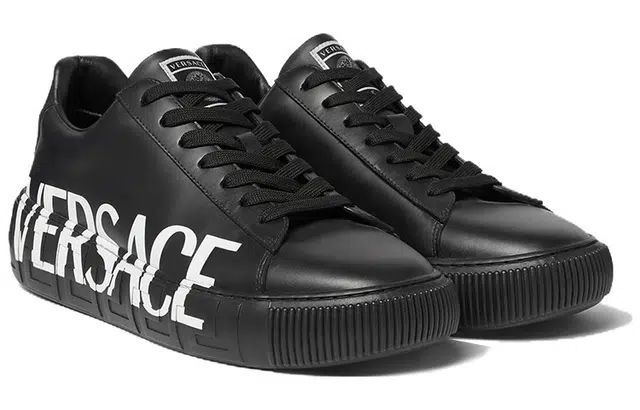 VERSACE
