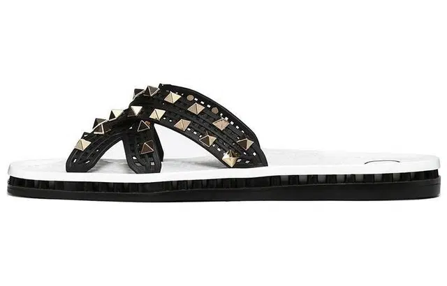 Valentino PVC
