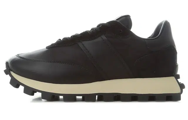 TOD'S