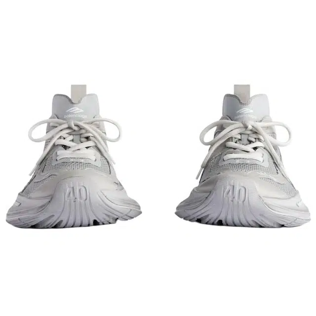 Balenciaga Circuit