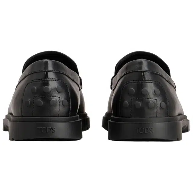 TOD'S