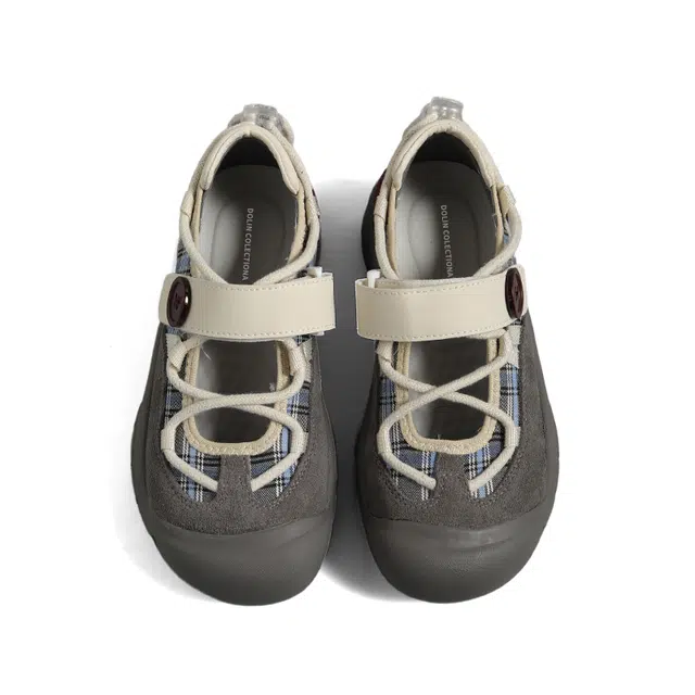 DOLIN COLLECTION