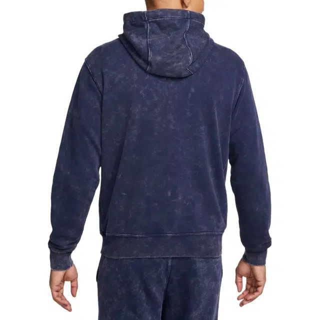 Nike Paris Saint-Germain SS24 logo