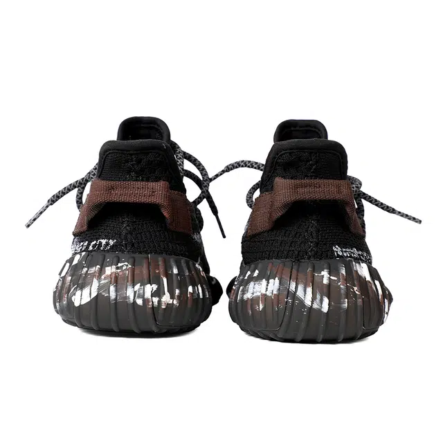 adidas Yeezy Boost 350 V2