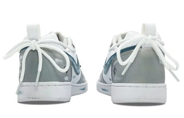 Nike Court Borough Low