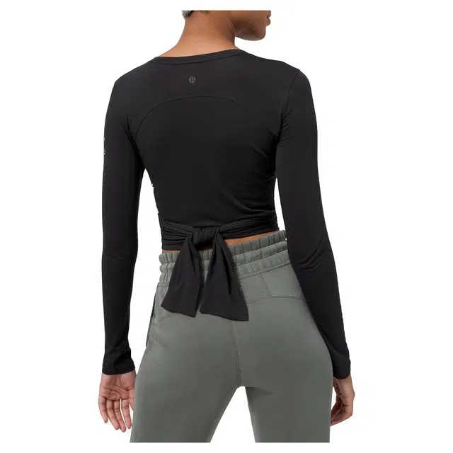lululemon Gather and Grow T