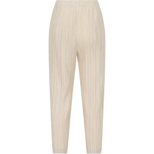 PLEATS PLEASE ISSEY MIYAKE