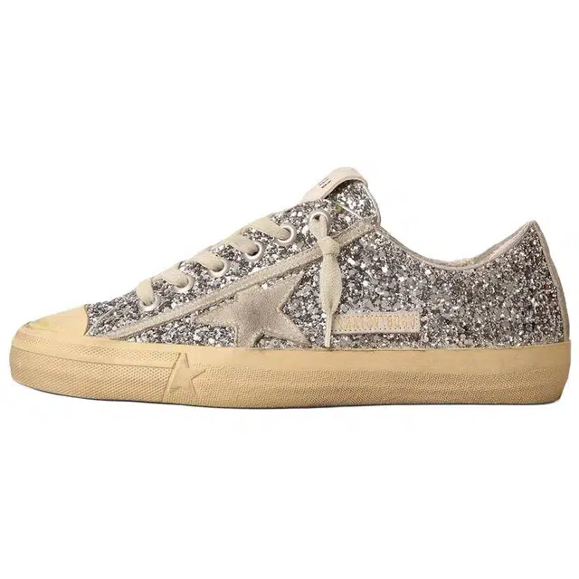 Golden Goose V-Star