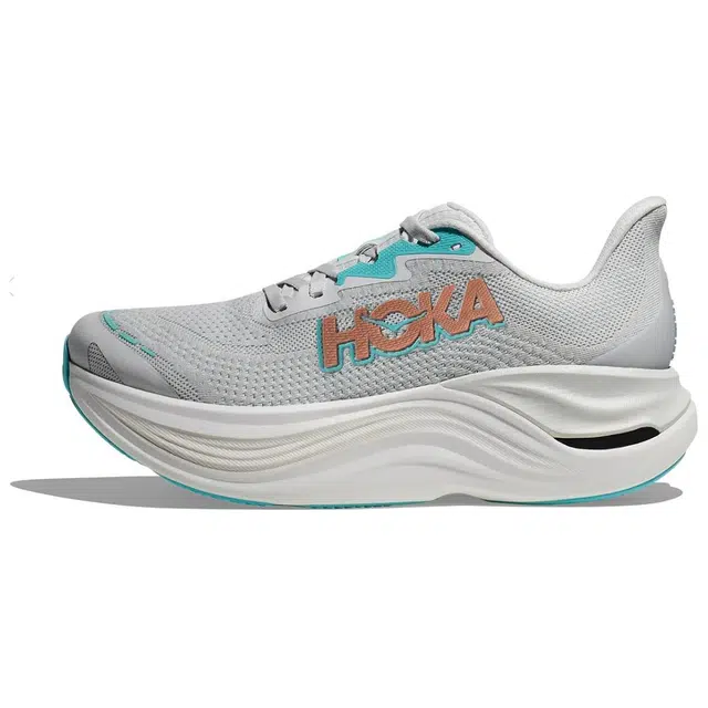 HOKA ONE ONE SKYWARD X