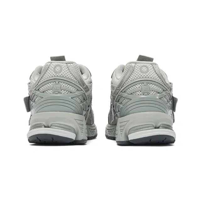 New Balance 1906A