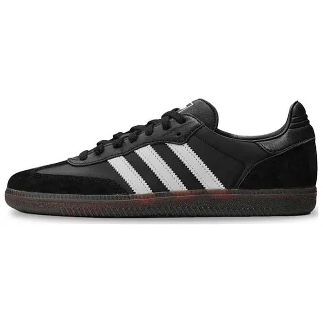 Dover Street Market x adidas Samba