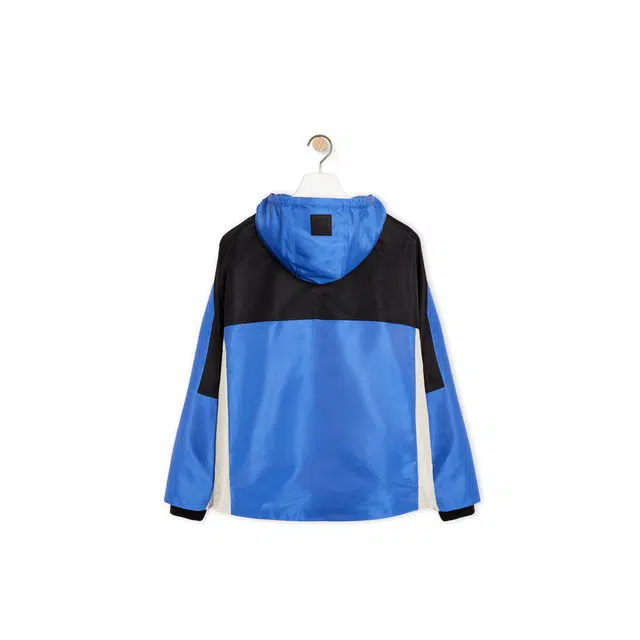 LOEWE 23