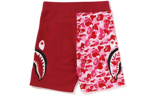 A BATHING APE Bape Shark Print Shorts