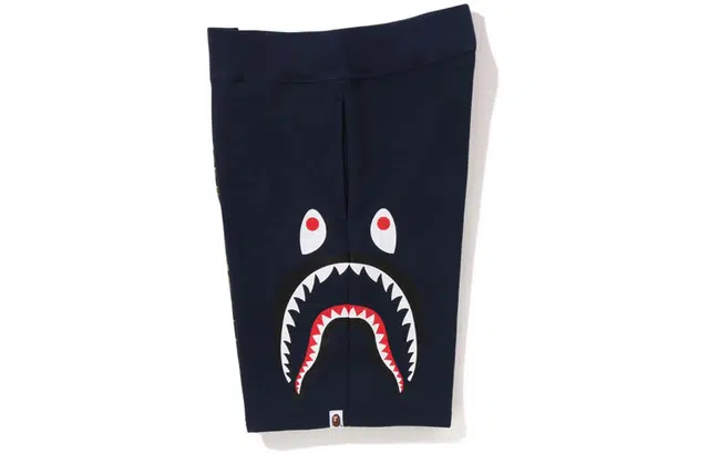 A BATHING APE Bape Shark Print Shorts