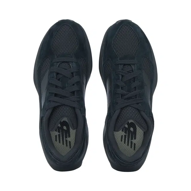 New Balance Warped Runner